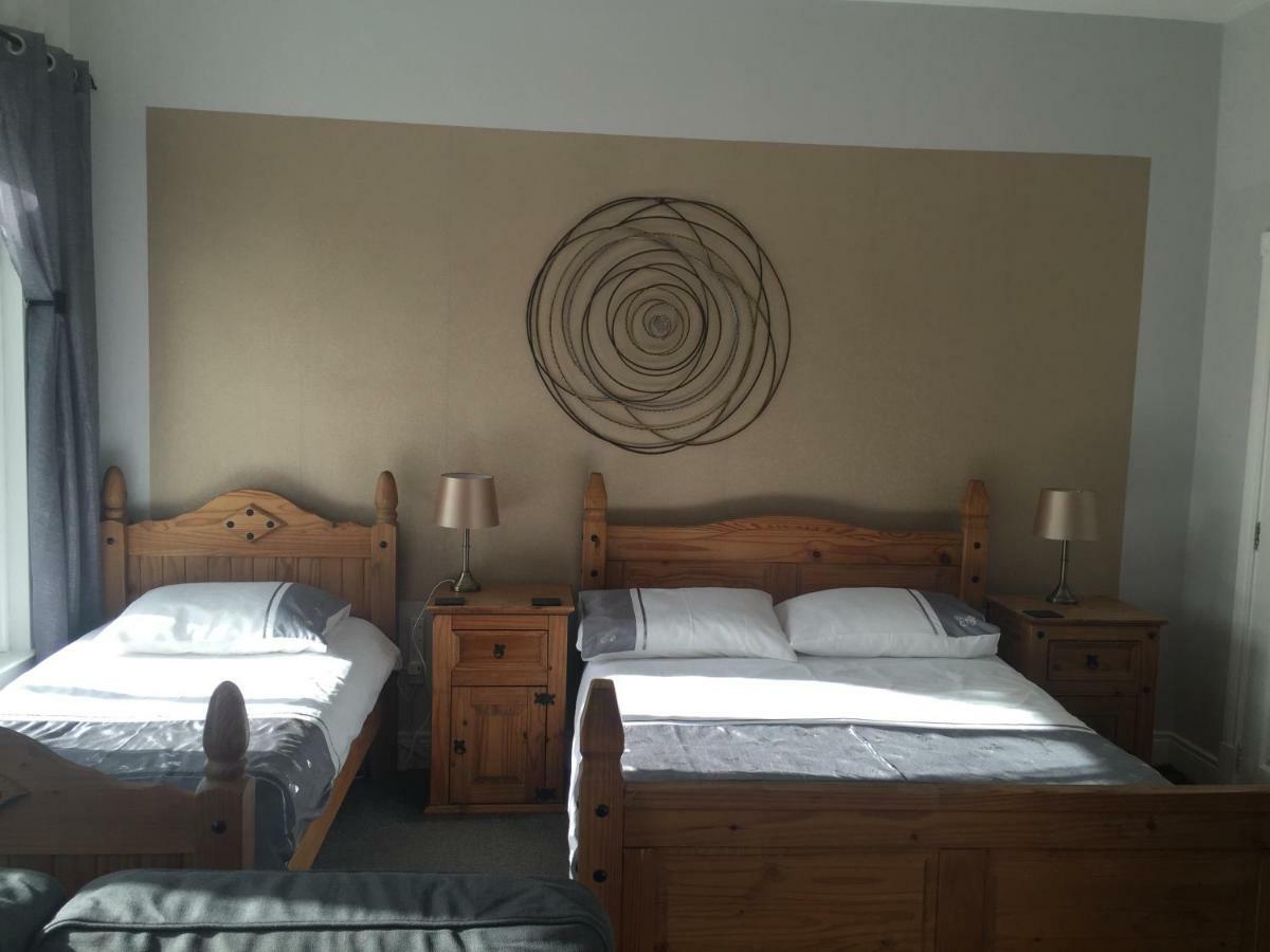 The Keep Guesthouse Carrickfergus Bagian luar foto