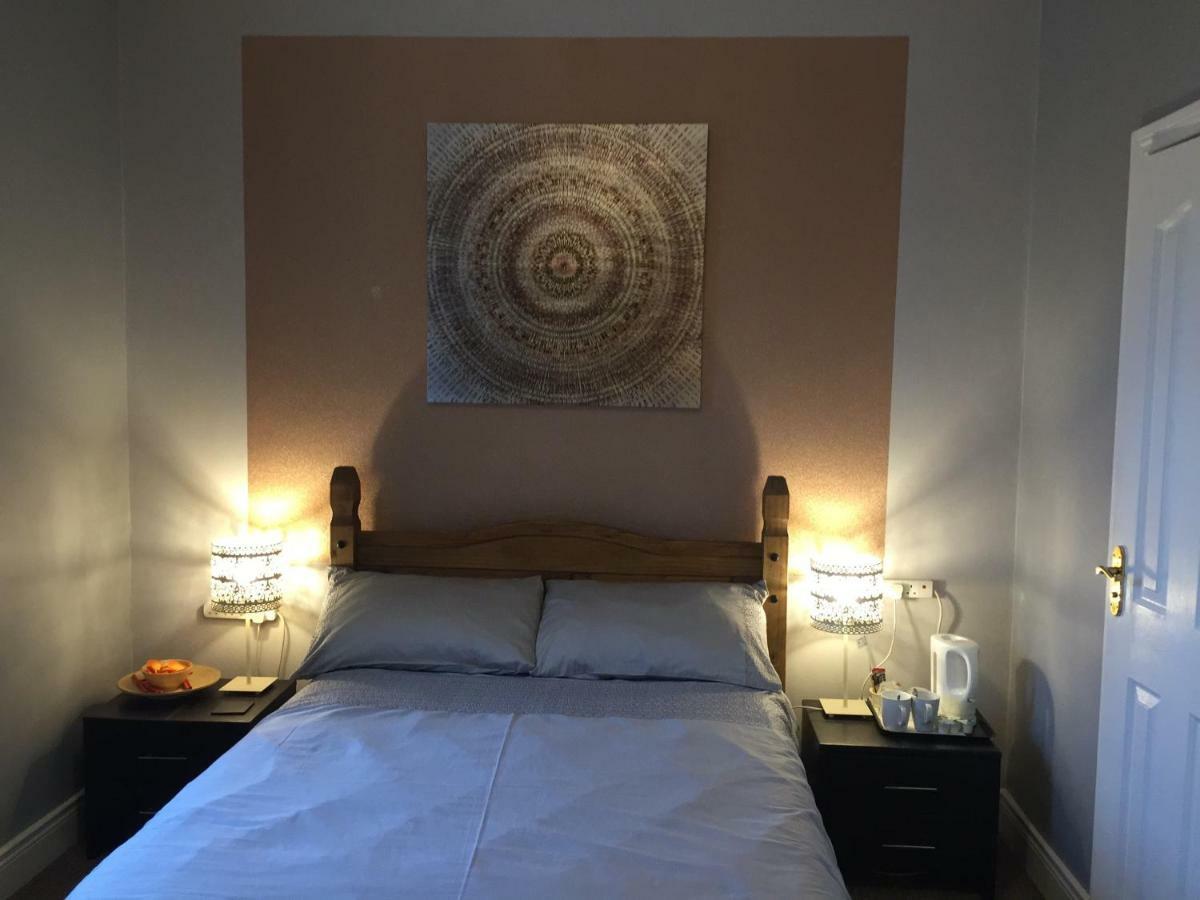 The Keep Guesthouse Carrickfergus Bagian luar foto