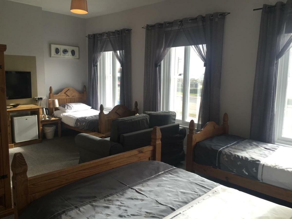 The Keep Guesthouse Carrickfergus Bagian luar foto